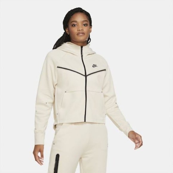 Nike Sportswear Tech Fleece Windrunner Women's Full-Zip Hoodie - Picture 1 of 9